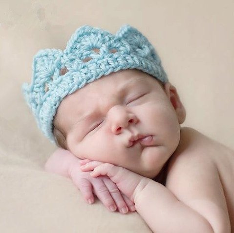 67 Nama Bayi Laki Laki Yang Artinya Mahkota | Bayilelakiku.com |Nama
